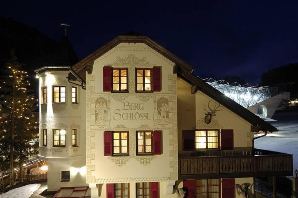 Das Bergschloessl - Very Special Sankt Anton am Arlberg Luaran gambar